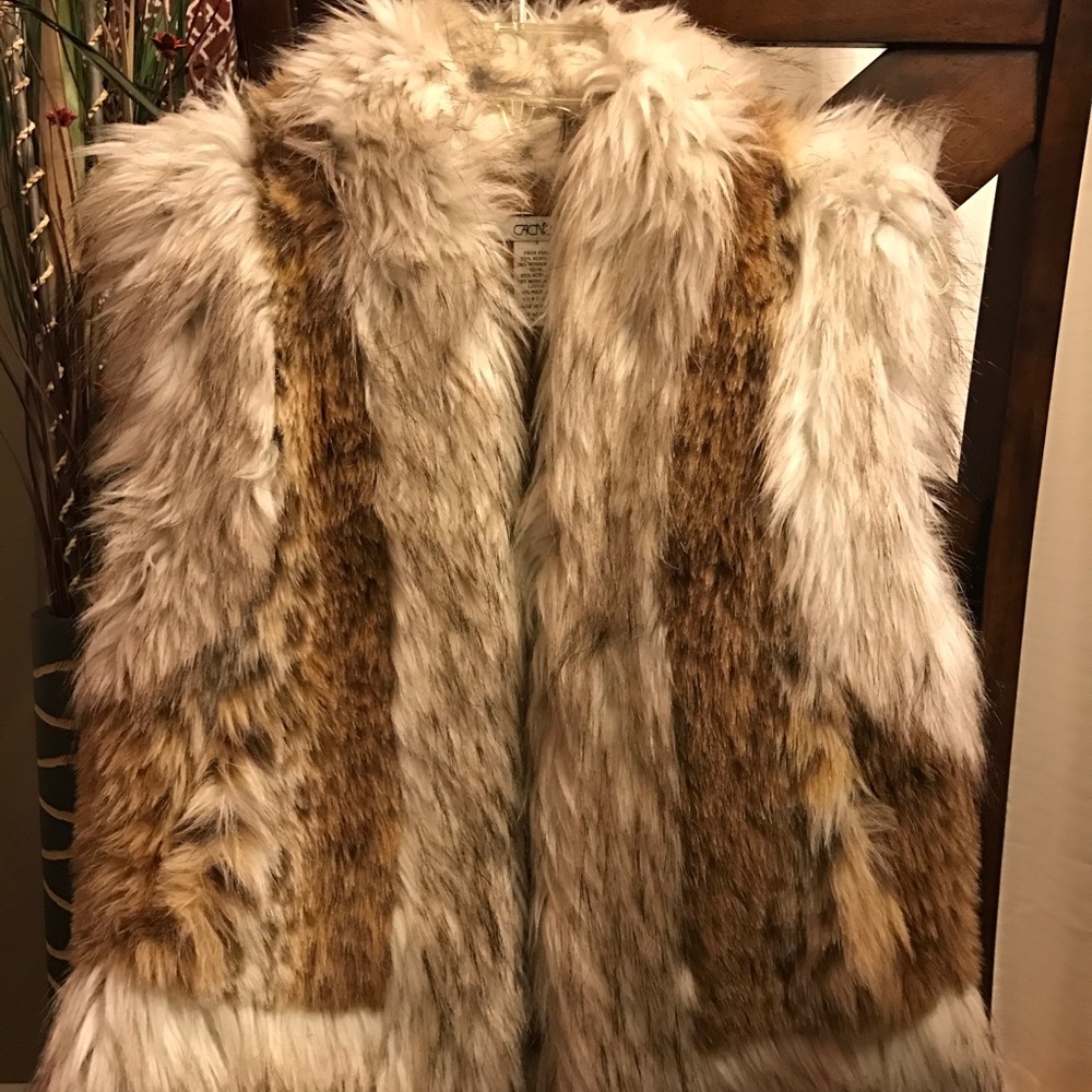 Cache Faux Fur Vest